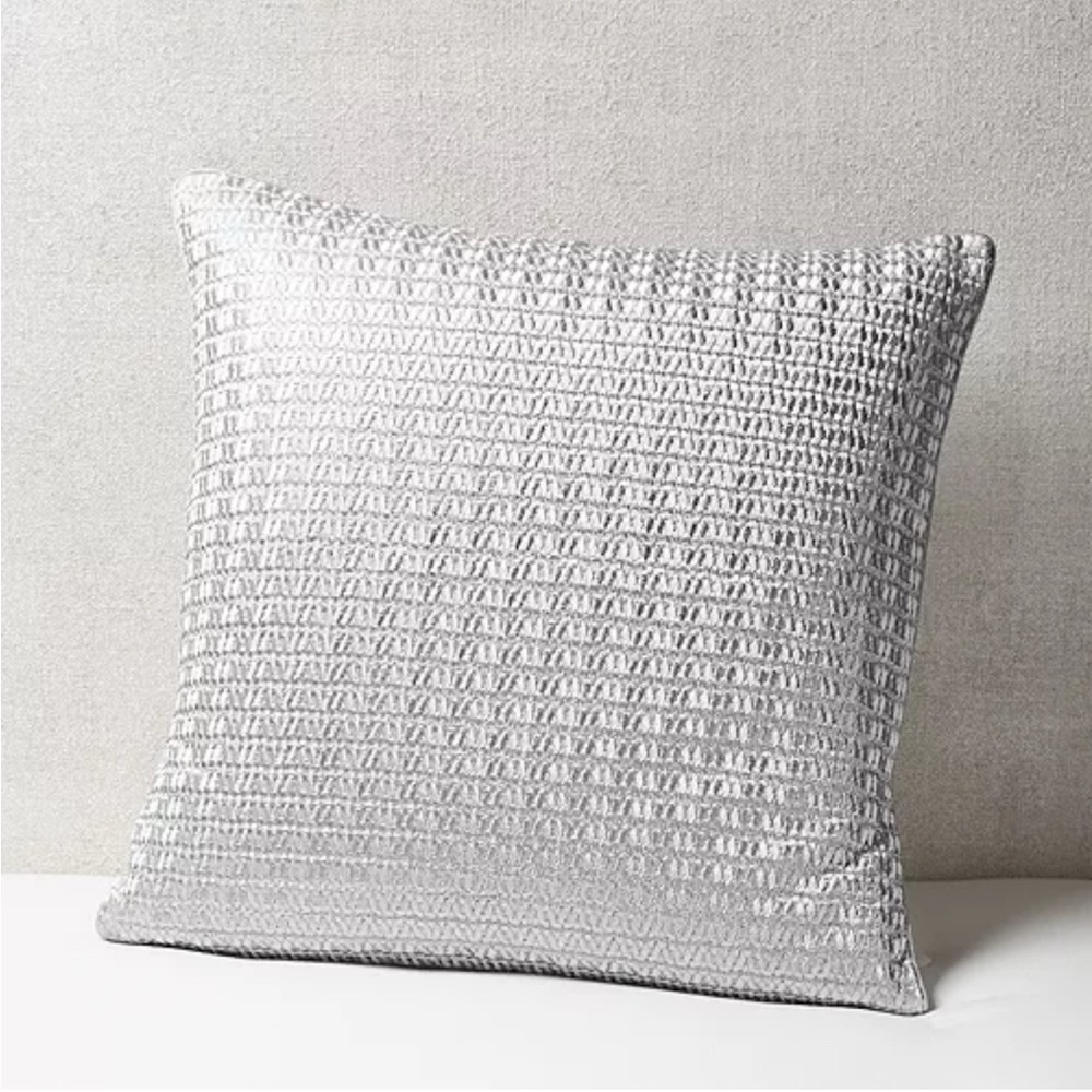 Hudson Park Collection Marble Wave Euro Sham in Silver, New w/Tag, Retail $185